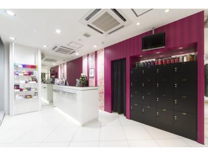 子育て世代のスタッフも多数活躍中！協力体制が自慢です♪ 横浜店