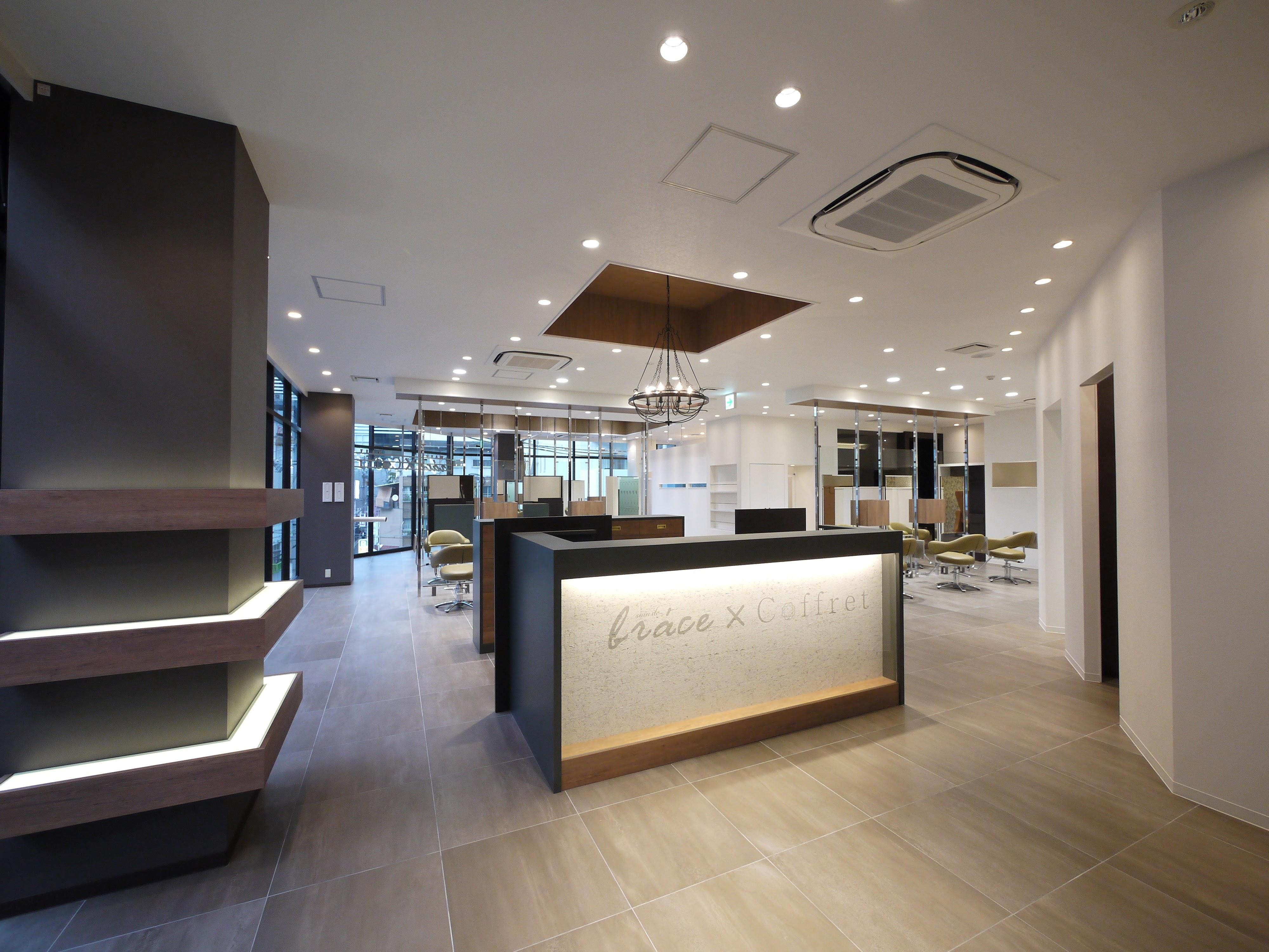 店舗拡大につき各店でスタッフ募集中！soin de brace × nail salon Coffret	あべの店