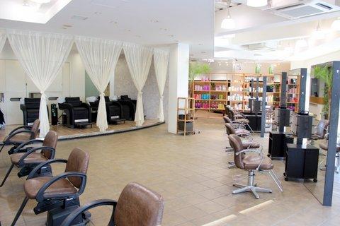 店舗拡大につき各店でスタッフ募集中！soin de brace × nail salon Coffret  瓜破店