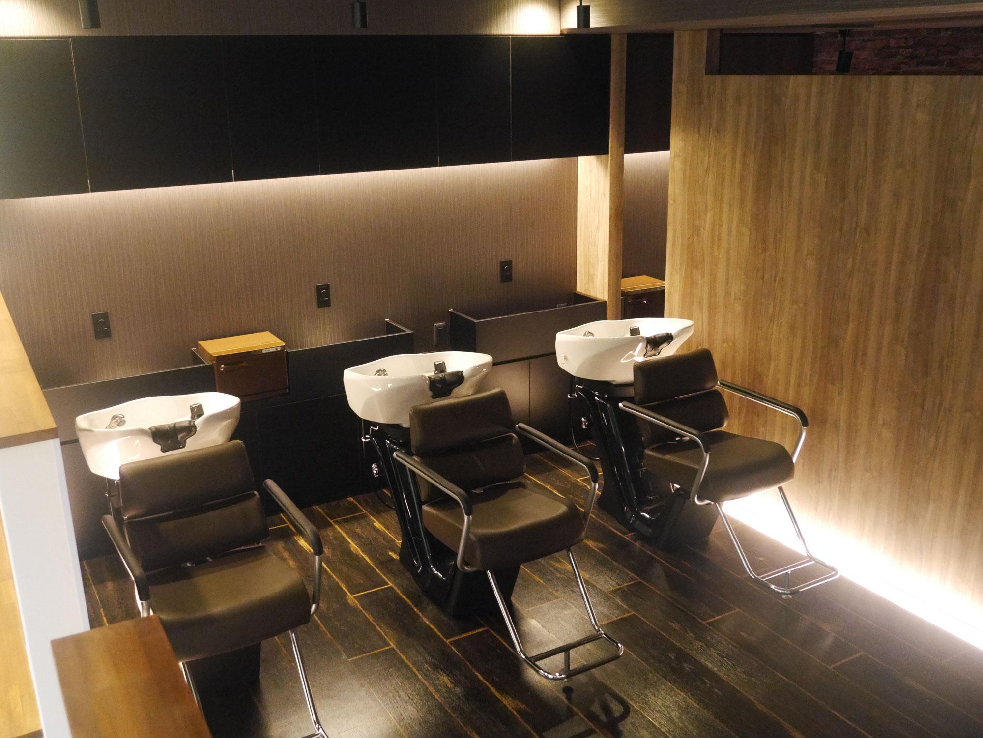 撮影やヘアショーも定期開催・参加しています。