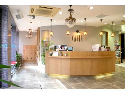 子育て世代のスタッフも多数活躍中！協力体制が自慢です♪　外苑前店
