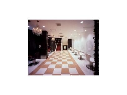 再デビューを目指しているスタッフ多数！協力体制が自慢♪　三軒茶屋店